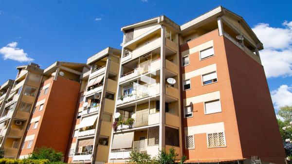 appartamento in vendita a Pomezia in zona Santa Palomba