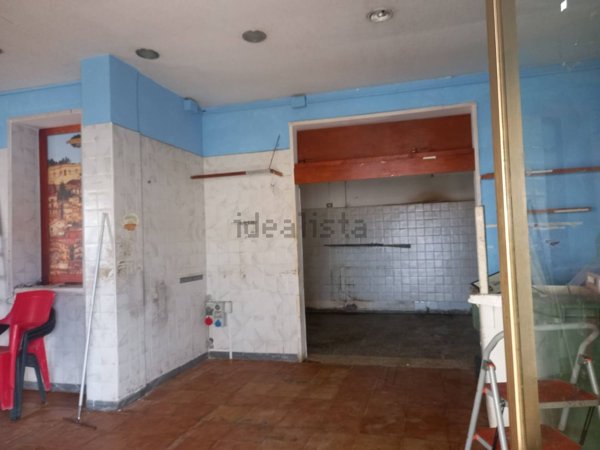 ufficio in vendita a Pomezia in zona Torvaianica