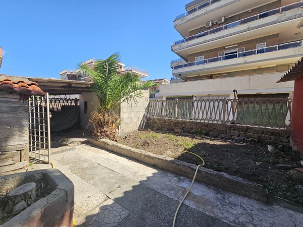 casa indipendente in vendita a Pomezia