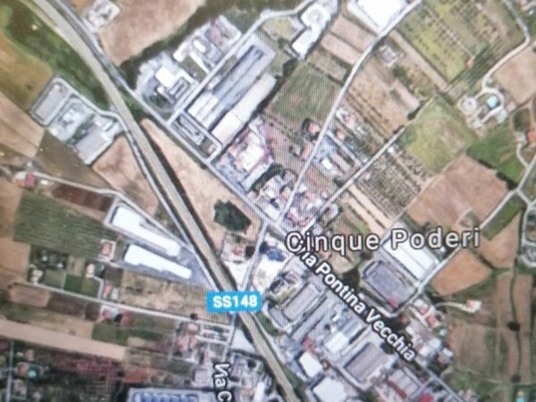 terreno agricolo in vendita a Pomezia in zona Castagnetta