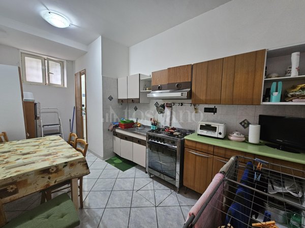 appartamento in vendita a Pomezia in zona Torvaianica