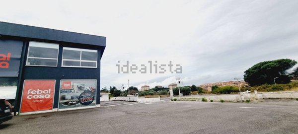 negozio in vendita a Pomezia