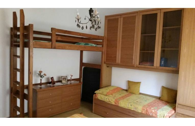 appartamento in vendita a Pomezia in zona Torvaianica Alta