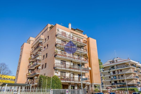 appartamento in vendita a Pomezia