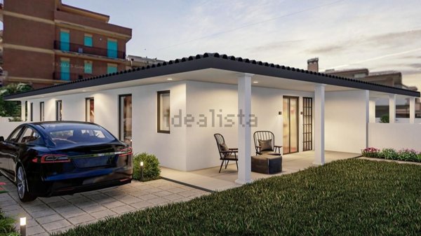 casa indipendente in vendita a Pomezia in zona Torvaianica