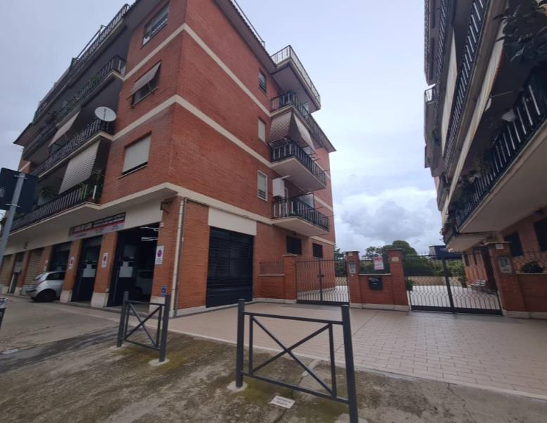 appartamento in vendita a Pomezia
