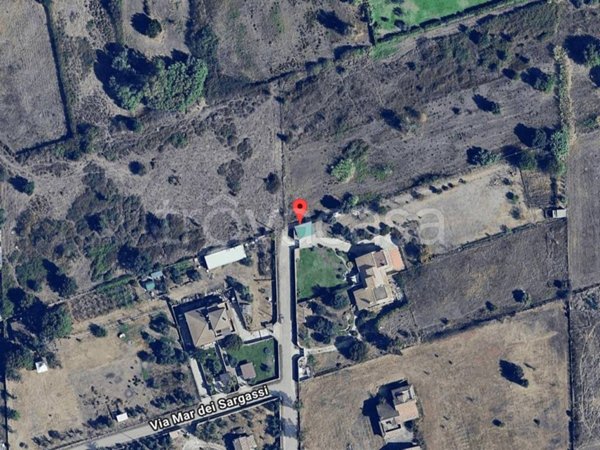 casa indipendente in vendita a Pomezia in zona Torvaianica Alta