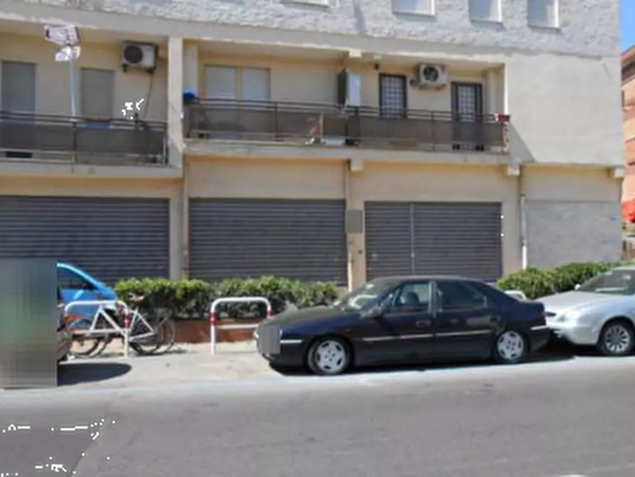negozio in vendita a Pomezia