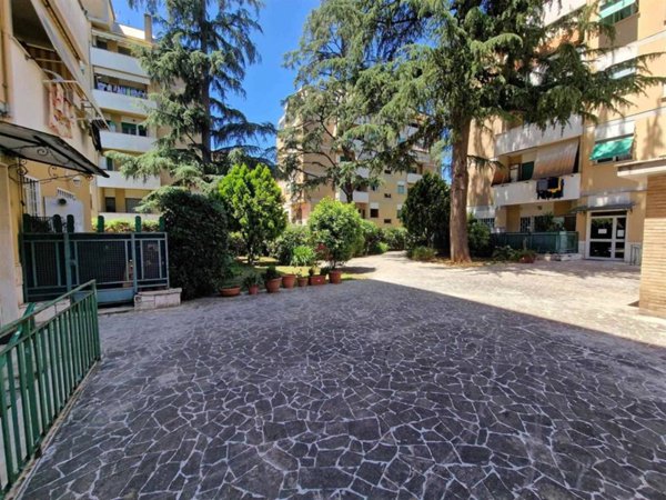 appartamento in vendita a Pomezia