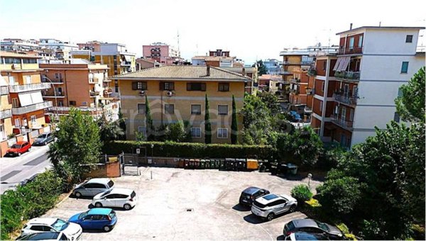 appartamento in vendita a Pomezia