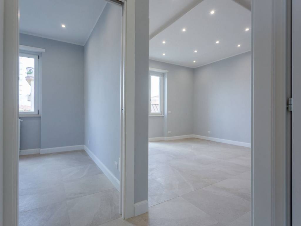 appartamento in vendita a Pomezia in zona Torvaianica