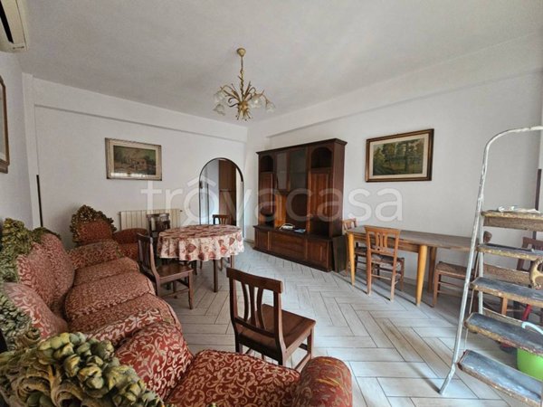 appartamento in vendita a Pomezia in zona Torvaianica