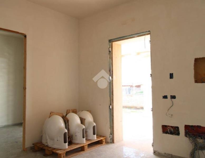 casa indipendente in vendita a Pomezia