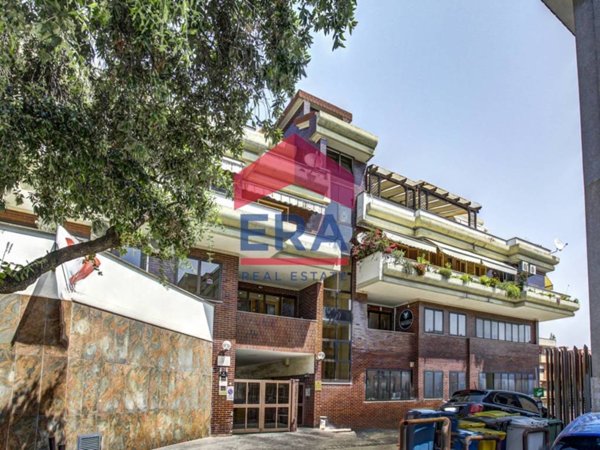 appartamento in vendita a Pomezia