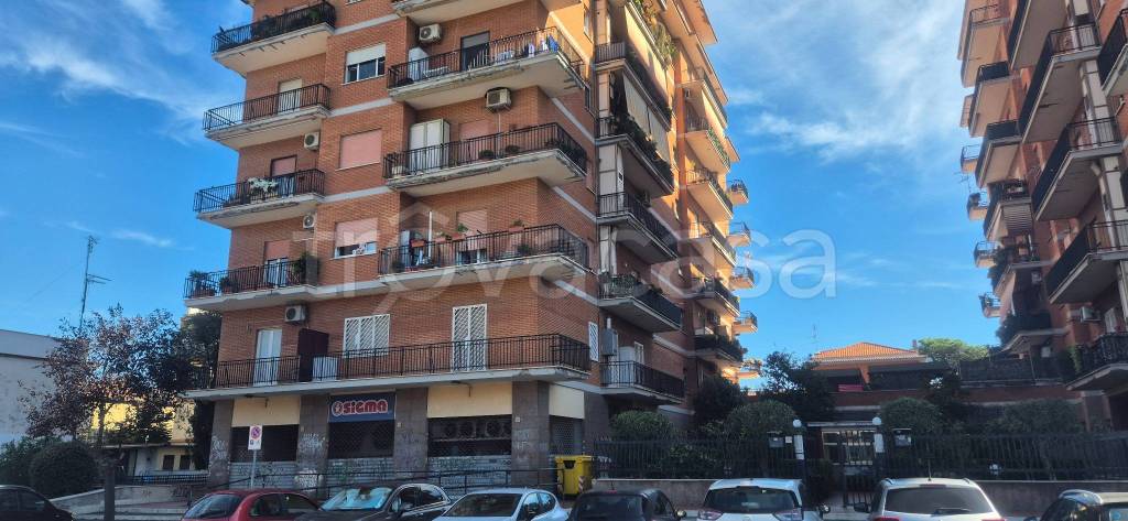 appartamento in vendita a Pomezia