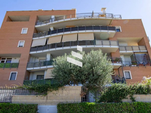 appartamento in vendita a Pomezia