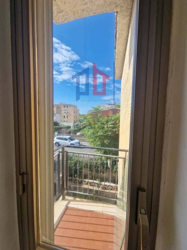 appartamento in vendita a Pomezia in zona Torvaianica