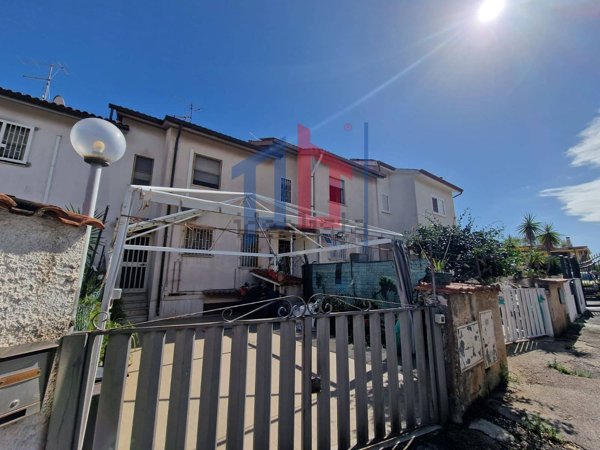 casa indipendente in vendita a Pomezia
