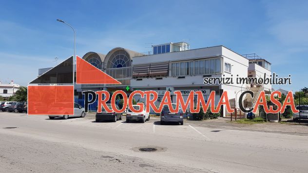 appartamento in vendita a Pomezia in zona Torvaianica