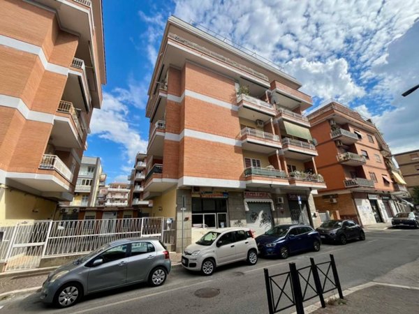 appartamento in vendita a Pomezia