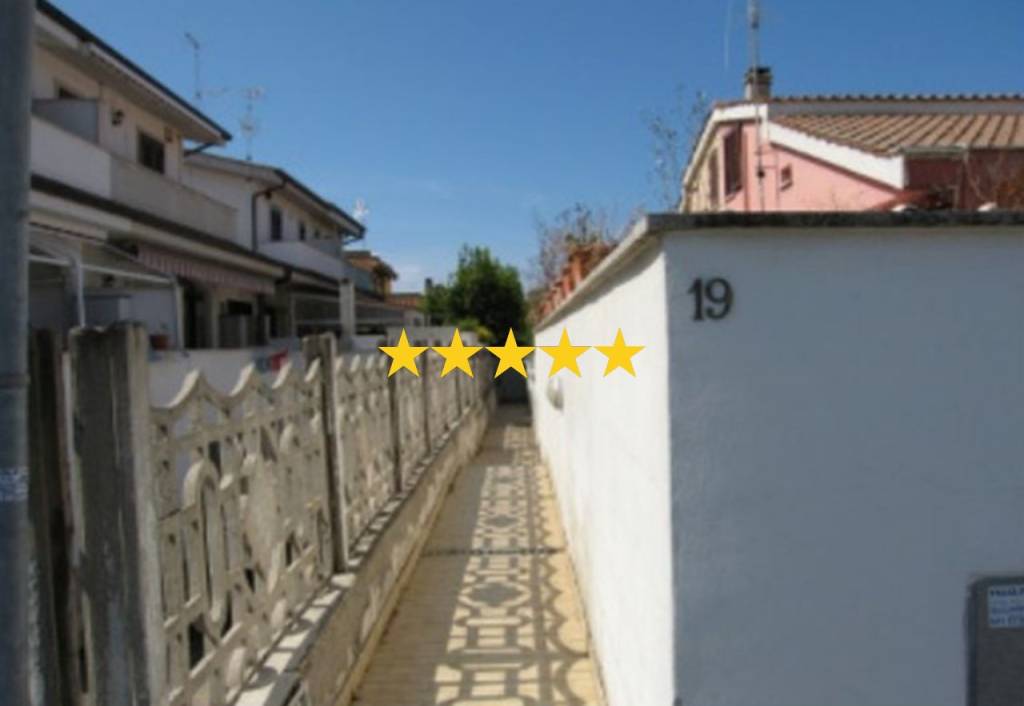 appartamento in vendita a Pomezia