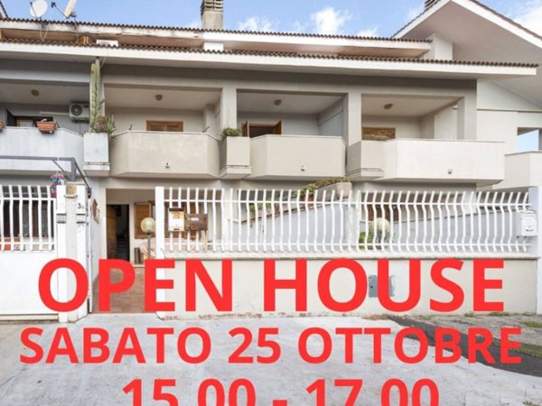 casa indipendente in vendita a Pomezia in zona Campo Selva