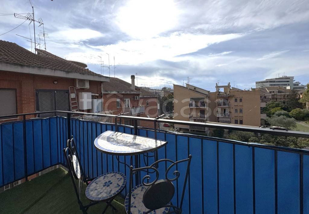 appartamento in vendita a Pomezia