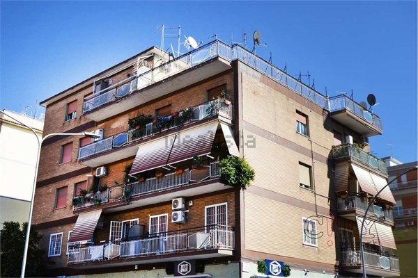 appartamento in vendita a Pomezia