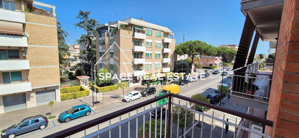 appartamento in vendita a Pomezia