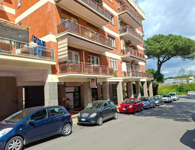 appartamento in vendita a Pomezia