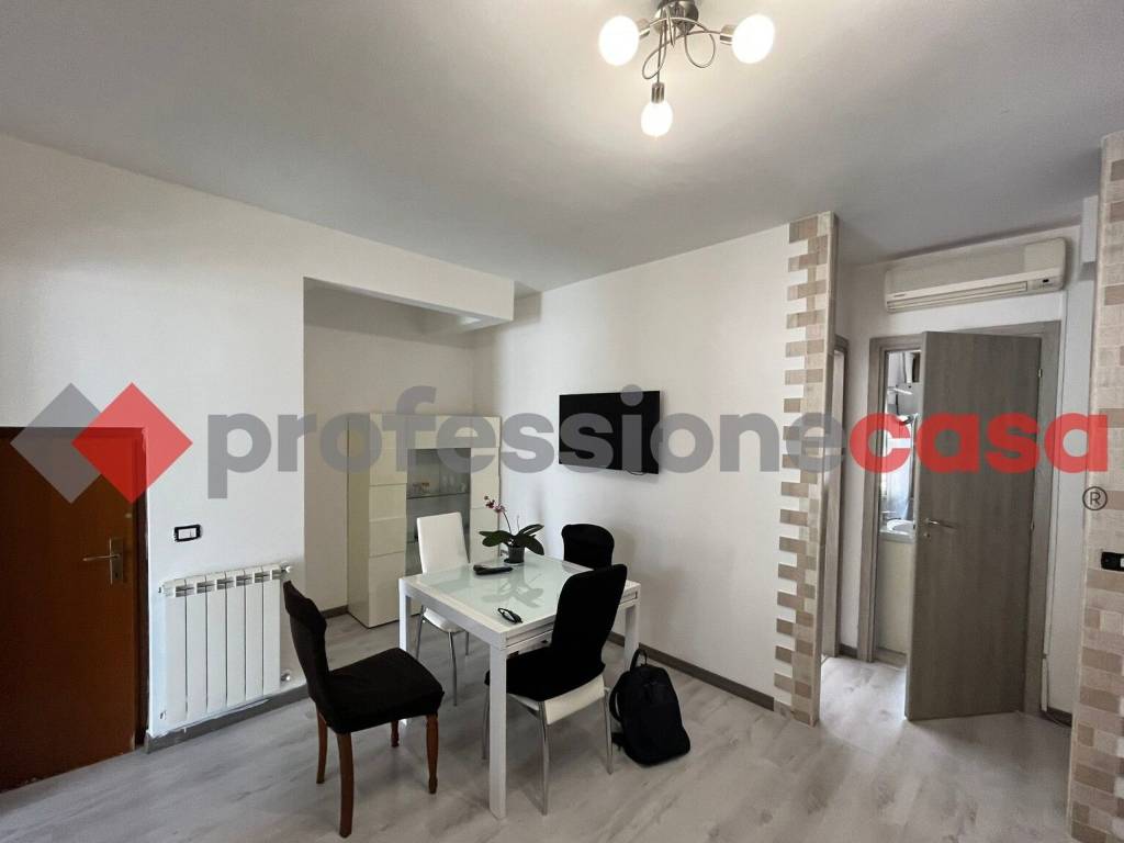 casa indipendente in vendita a Pomezia in zona Campo Selva