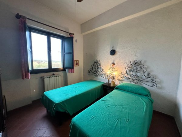 appartamento in vendita a Pomezia in zona Torvaianica