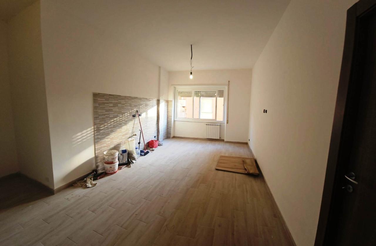 appartamento in vendita a Pomezia in zona Torvaianica