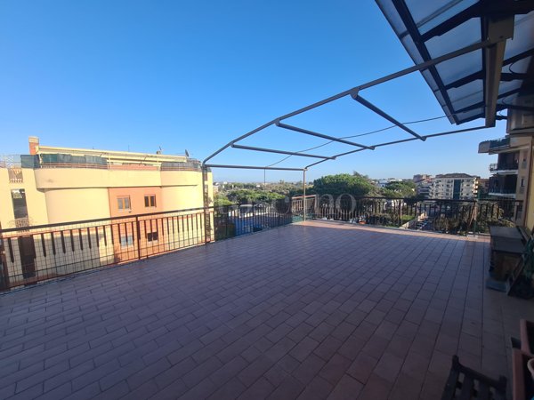 appartamento in vendita a Pomezia