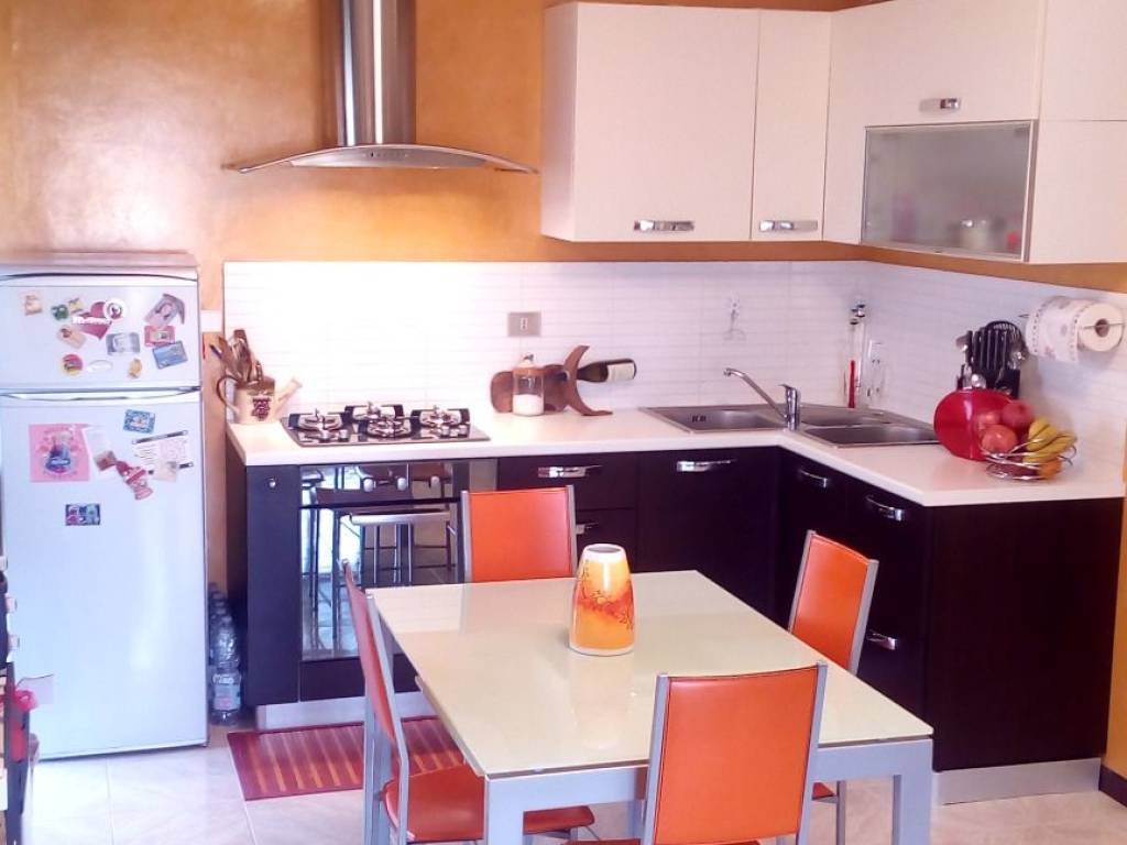 appartamento in vendita a Pomezia