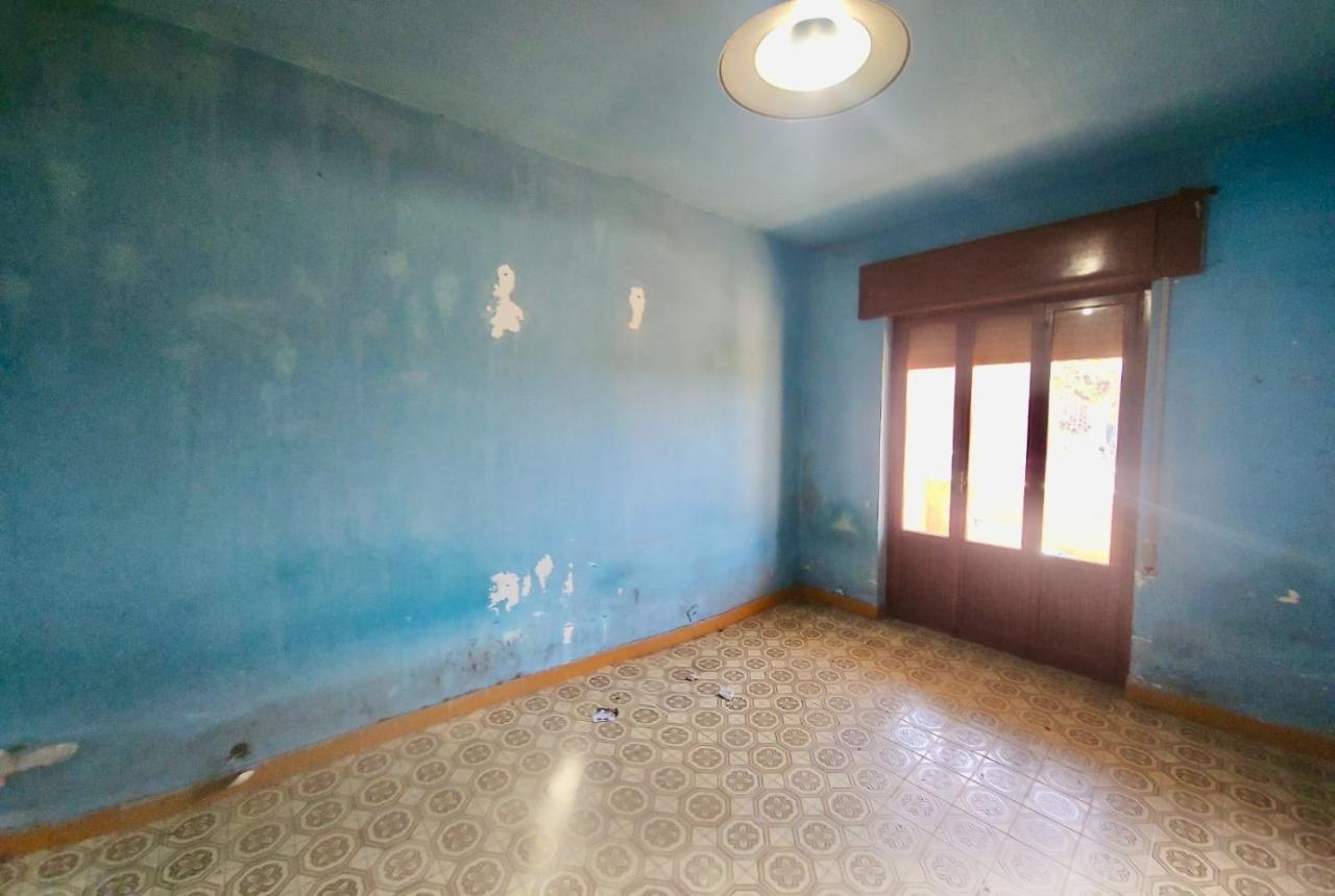 appartamento in vendita a Pomezia in zona Torvaianica