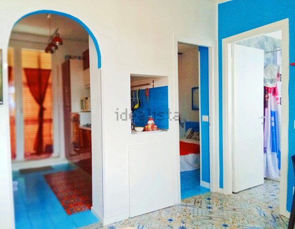 appartamento in vendita a Pomezia in zona Torvaianica