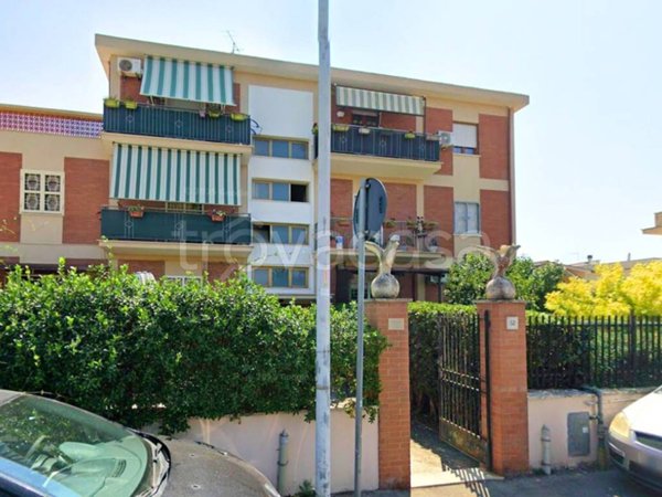 appartamento in vendita a Pomezia in zona Torvaianica