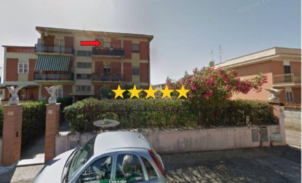 appartamento in vendita a Pomezia in zona Torvaianica