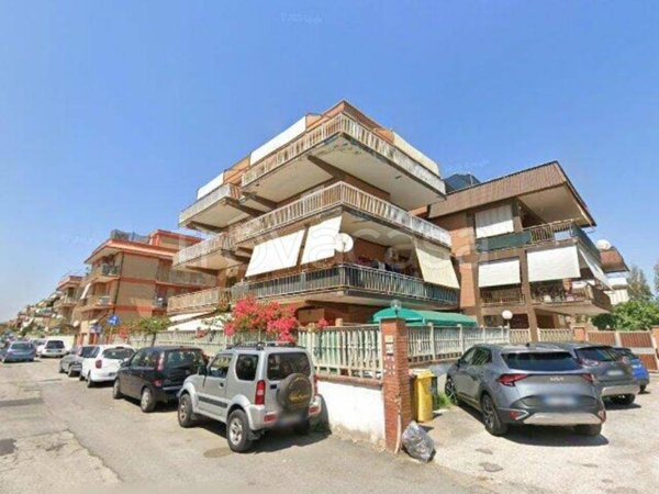 appartamento in vendita a Pomezia in zona Torvaianica