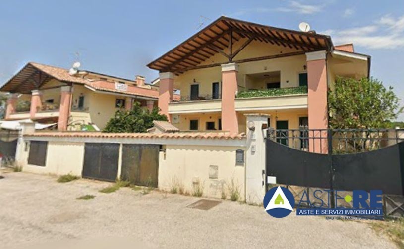 appartamento in vendita a Pomezia
