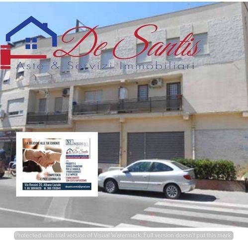 negozio in vendita a Pomezia