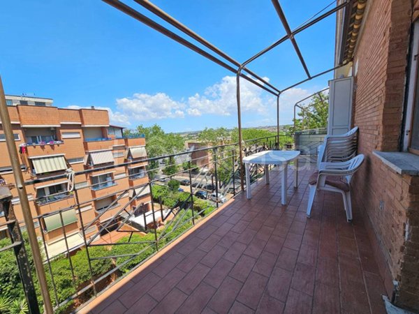 appartamento in vendita a Pomezia in zona Torvaianica