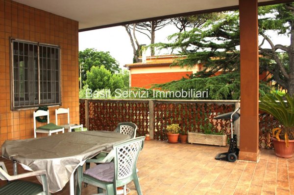 appartamento in vendita a Pomezia in zona Torvaianica