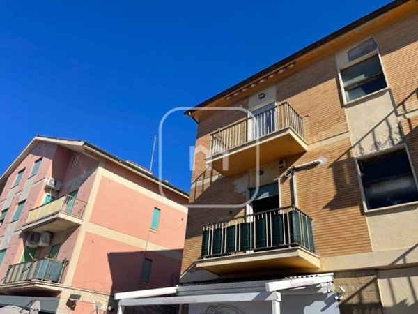 appartamento in vendita a Pomezia in zona Torvaianica