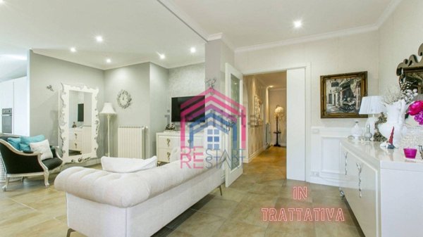 casa indipendente in vendita a Pomezia