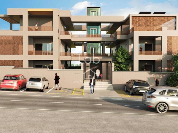 appartamento in vendita a Pomezia in zona Torvaianica Alta