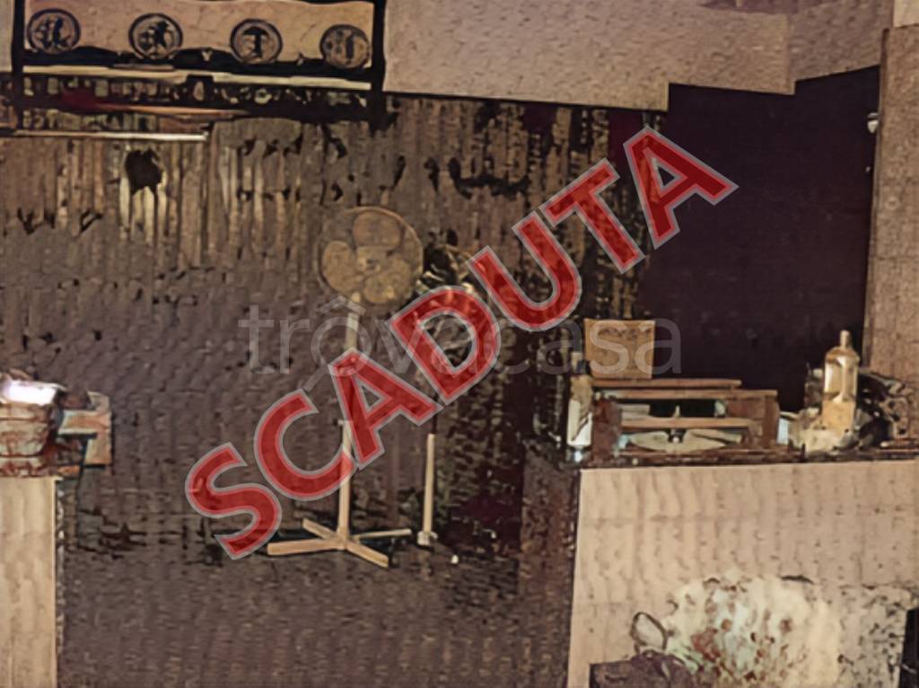 appartamento in vendita a Pomezia in zona Campo Ascolano