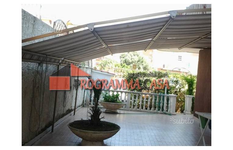 appartamento in vendita a Pomezia in zona Torvaianica