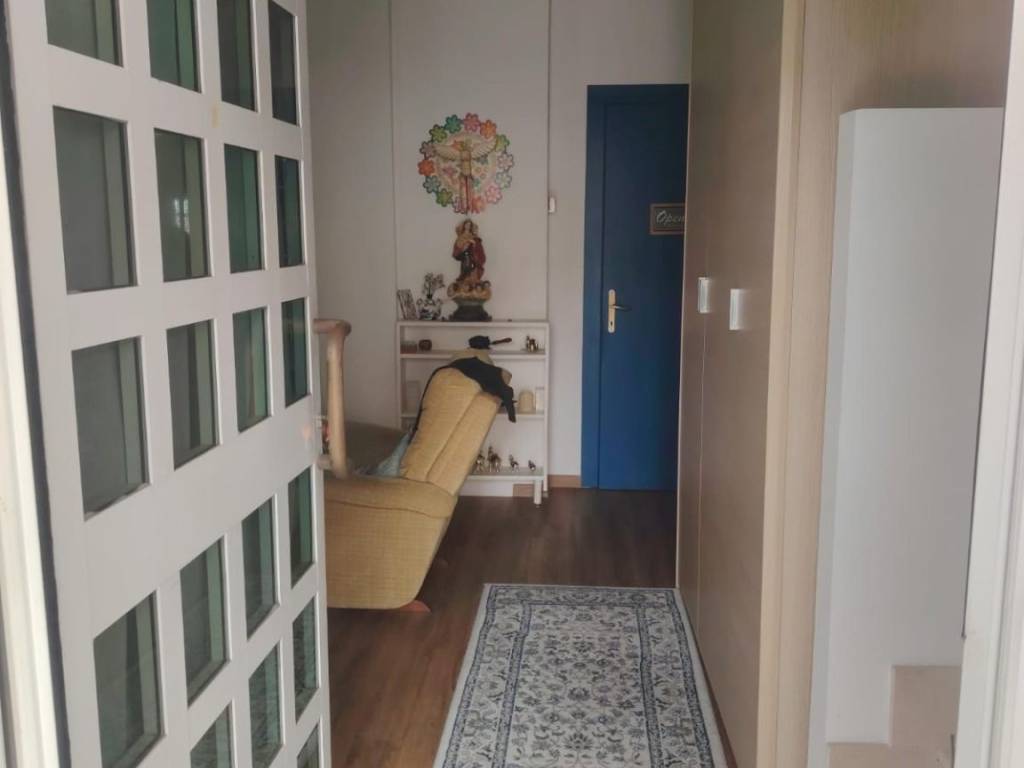 casa indipendente in vendita a Pomezia in zona Campo Selva